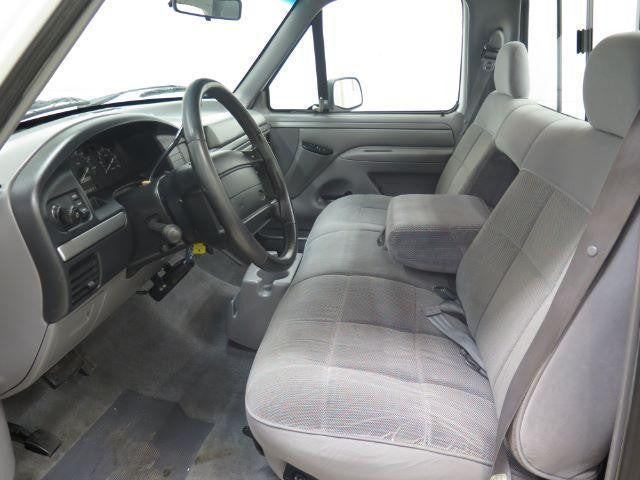 Ford F-150 Bench Seat with Adjustable Headrests (With or Without Armre ...