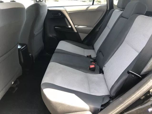 Toyota Rav4 60 40 Rear Seats with an Armrest